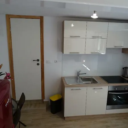 Marileo Apartment Split